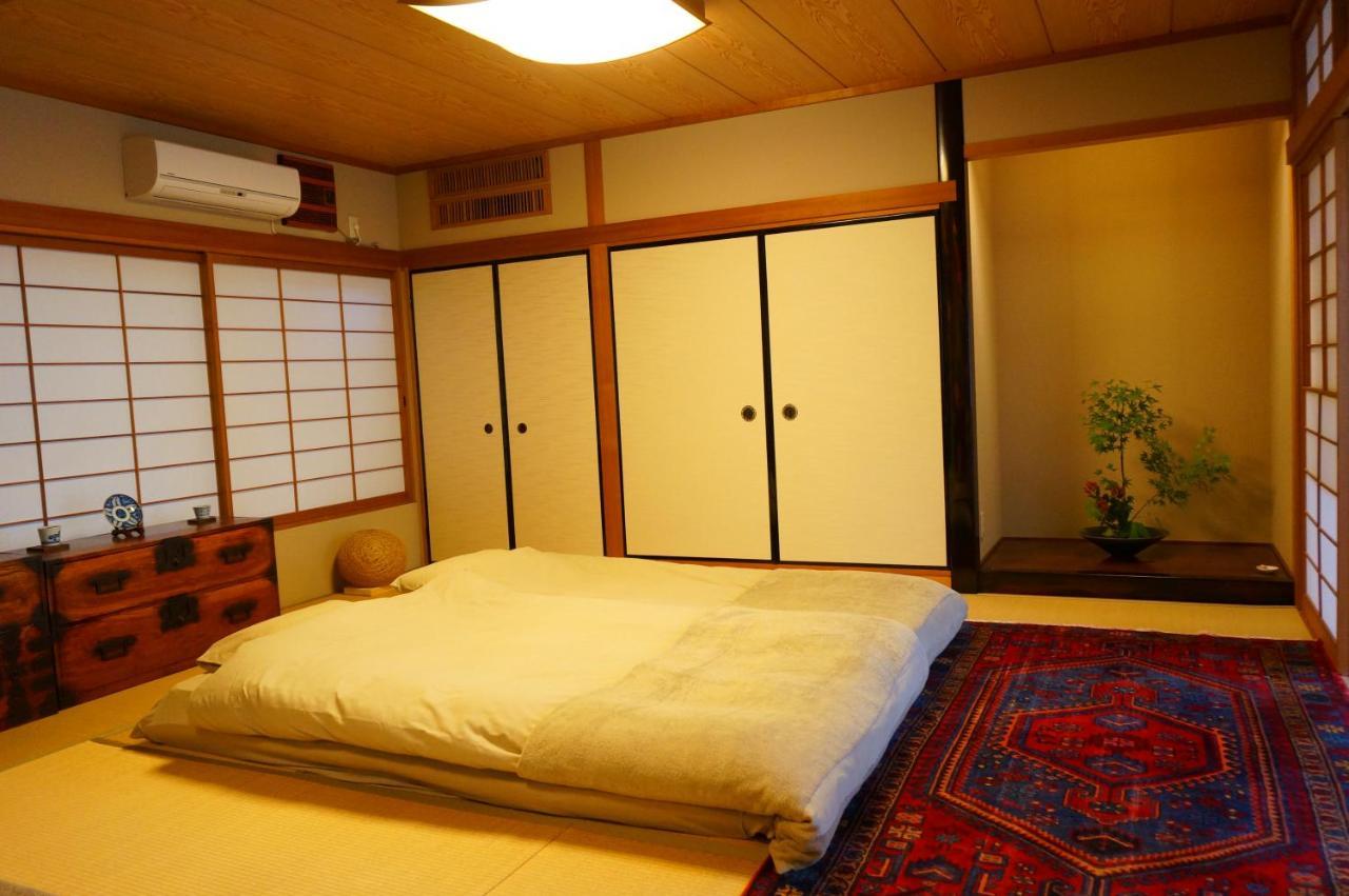 Atelier Bee'S Knees Bed & Breakfast 生駒市 エクステリア 写真
